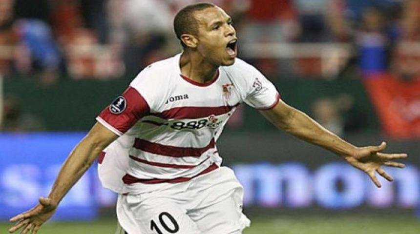 Luis Fabiano, Sevilla'ya veda etti!