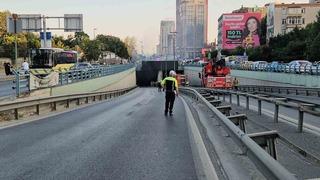 Zincirlikuyu’da İETT otobüsü alevlere teslim oldu