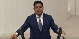Konuşmasını bir kişi dinledi! "Önünüzde saygıyla eğiliyorum"