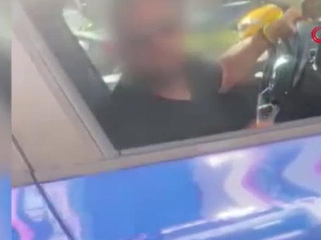Genç kıza taciz, arabasına bindirmeye çalıştı