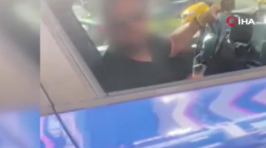 Yer: Esenyurt! Genç kıza taciz, arabasına bindirmeye çalıştı