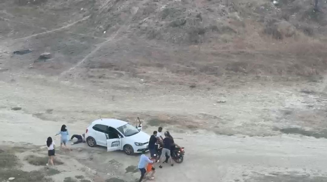 1200xauto Adana'da evlenme teklifi karakolda bitti! 14 yıllık sevgilisine hayatının şokunu yaşattı