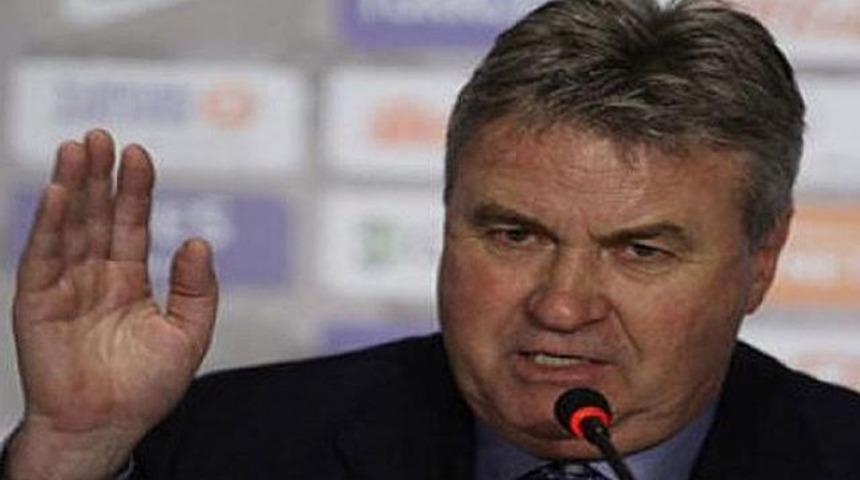 Ve Hiddink kendisi a&ccedil;ıkladı!