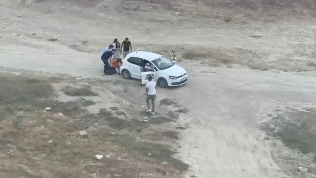 Adana'da evlenme teklifi karakolda bitti!