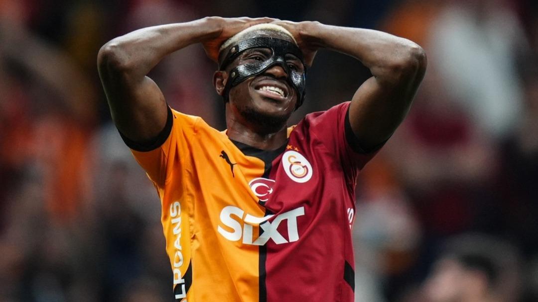 Osimhen transferi adeta arapsaçına döndü! Napoli Galatasaray ı bir kez daha reddetti... Sarı-Kırmızılılar dan gece yarısı resmi açıklama geldi 1