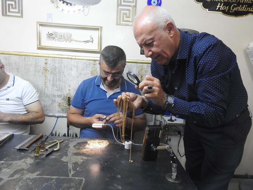 Sigorta ve aylıklarını devlet karşılıyor! Gençler bu meslekle kollarına  altın bilezik  taktı 4