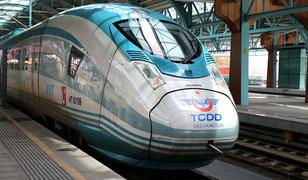 İki şehir arası hızlı tren ile 25 dakika s&uuml;recek: A&ccedil;ılış tarihini duyurdu