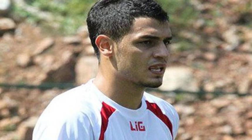 Gen&ccedil; futbolcu &ouml;ld&uuml;...