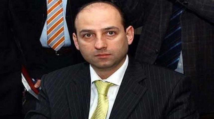 Serhat Ulueren'e hapis şoku!