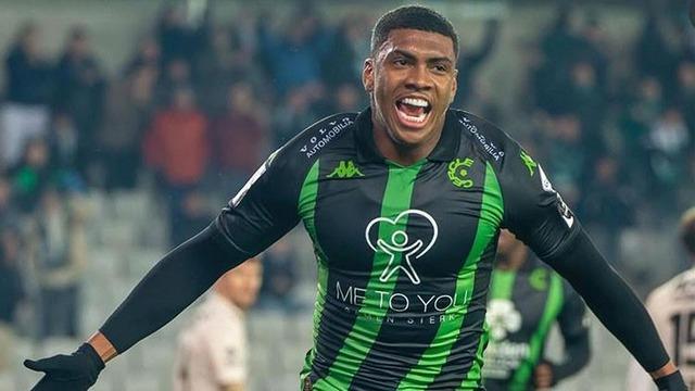 Trabzonspor’un yeni transferi Felipe Augusto, kente geliyor