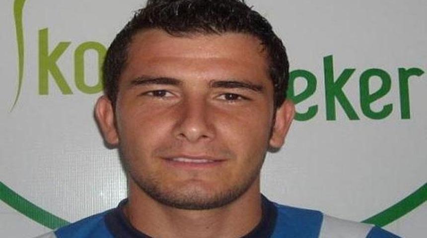 Şekerspor'un kalecisi &ouml;ld&uuml;r&uuml;ld&uuml;!