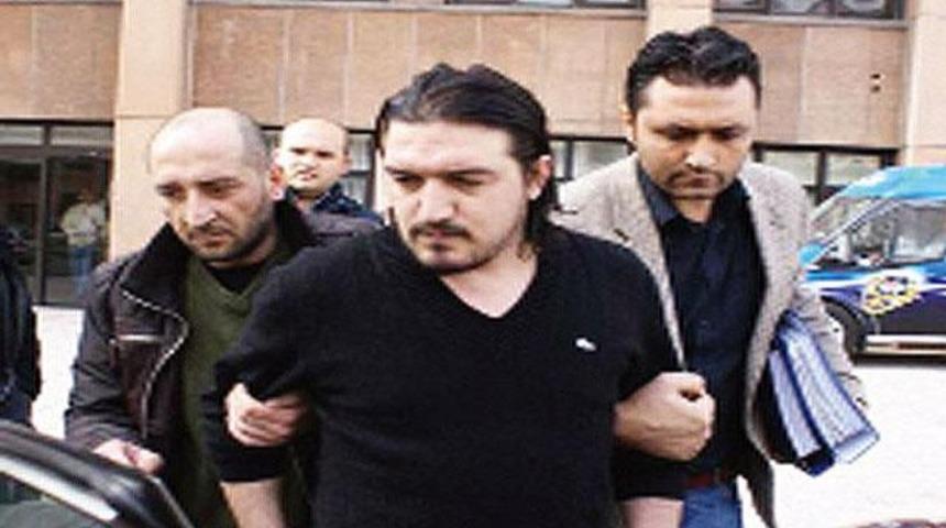 Sen neymişsin be Erkan!