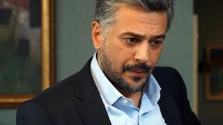 Emre Altuğ sır gibi sakladığı sevgilisini anlattı! Övmelere doyamadı 