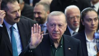 Cumhurbaşkanı Erdoğan'ın bayrak çağrısına İstanbul'dan yanıt geldi! AK Parti İl Başkanı paylaştı