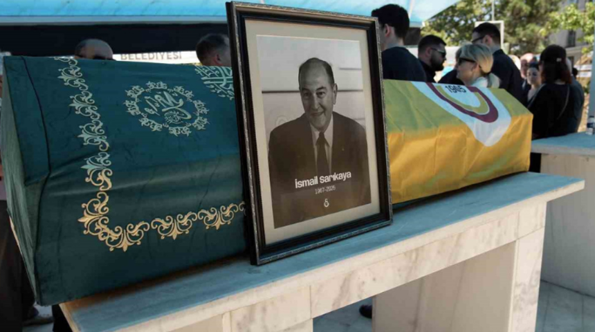 Galatasaray Sportif AŞ yöneticisi İsmail Sarıkaya son yolculuğuna uğurlandı