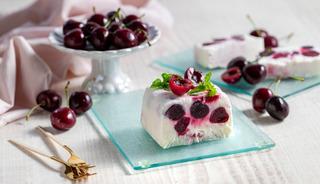 Trend tatlı: Kirazlı italyan semifreddo tarifi...