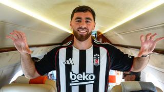 Orkun Kökçü transferinde çok ilginç olay! Eğilerek ayağını öptü