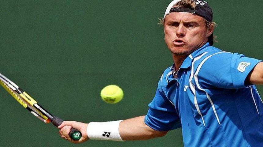 Hewitt ABD A&ccedil;ık'tan &ccedil;ekildi..