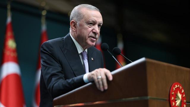 Cumhurbaşkanı Erdoğan Azerbaycan lideri Aliyev ve Irak lideri Sudani ile görüştü