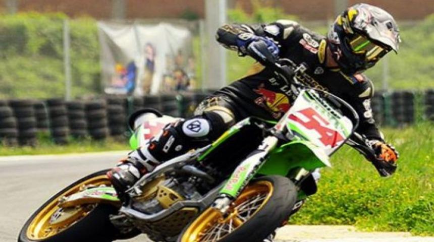 "Şampiyon" Rusya'daki ilk yarışına &ccedil;ıkacak