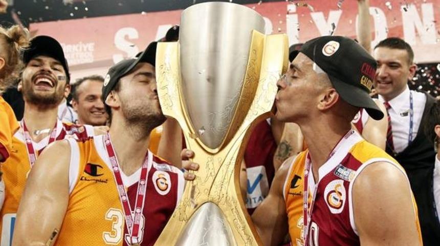 'Spanoulis'le oynamak isterim'