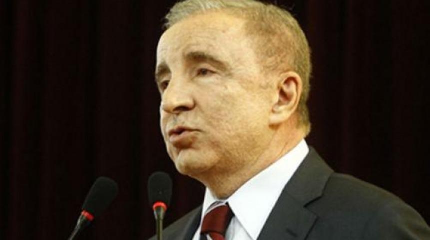 &Uuml;nal Aysal: TFF futbola darbe vurdu