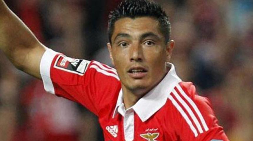 Beşiktaş'tan Fenerbah&ccedil;e'ye dev &ccedil;alım