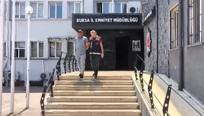 20582909-700x400 Kendisini kaymakam olarak tanıttı, sahte tören bile düzenlendi!