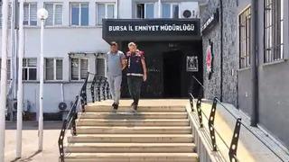 Kendisini kaymakam olarak tanıttı, sahte tören bile düzenlendi!