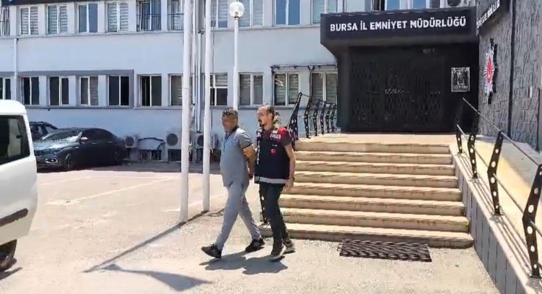 Kendisini kaymakam olarak tanıttı, sahte tören bile düzenlendi! 2