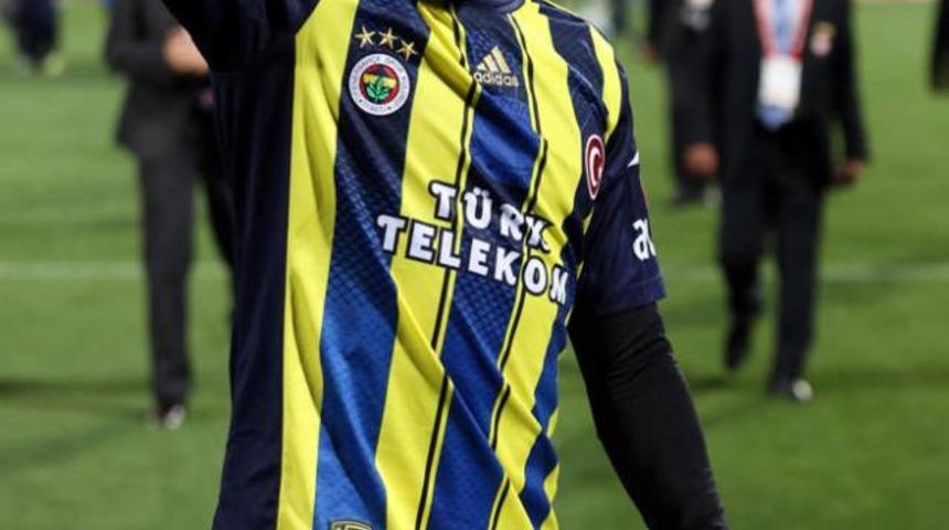 Fenerbah&ccedil;e'den resmen ayrılıyor!