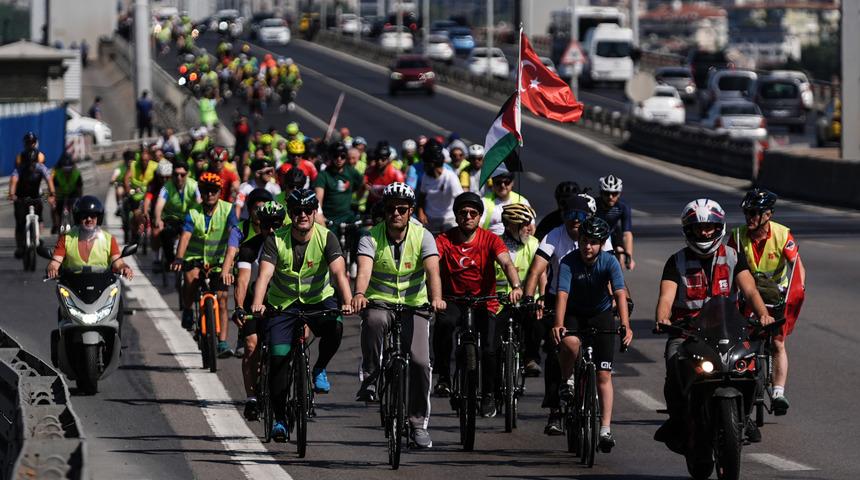 İstanbul'da 15 Temmuz şehitleri için bisiklet turu