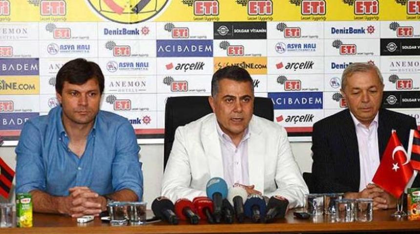Ertuğrul Sağlam Eskişehirspor'da!