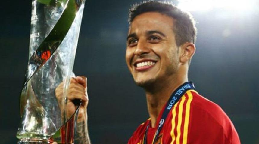 ManU'dan Thiago'ya servet