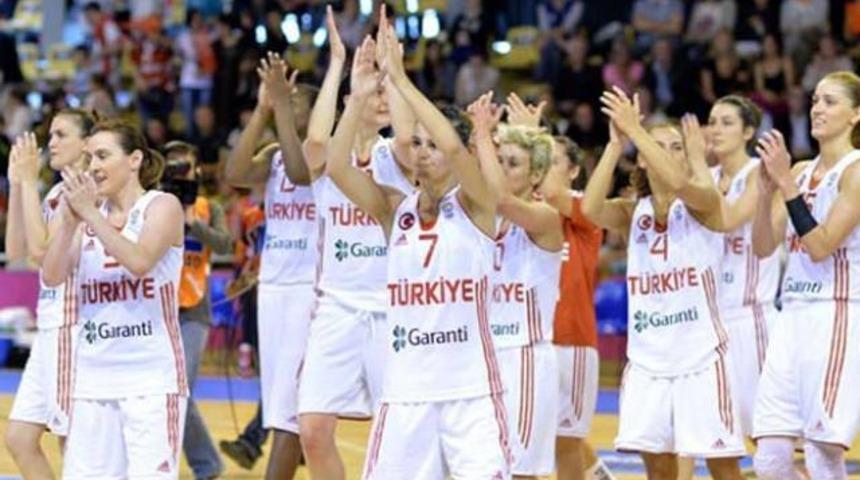 'Potanın Perileri'nden bronz madalya!