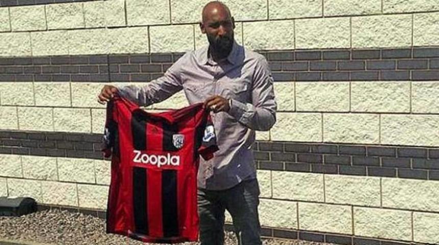 Anelka yeniden İngiltere'de! 