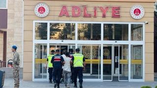 Eniştesini öldüren şüpheli, mısır tarlasında yakalandı