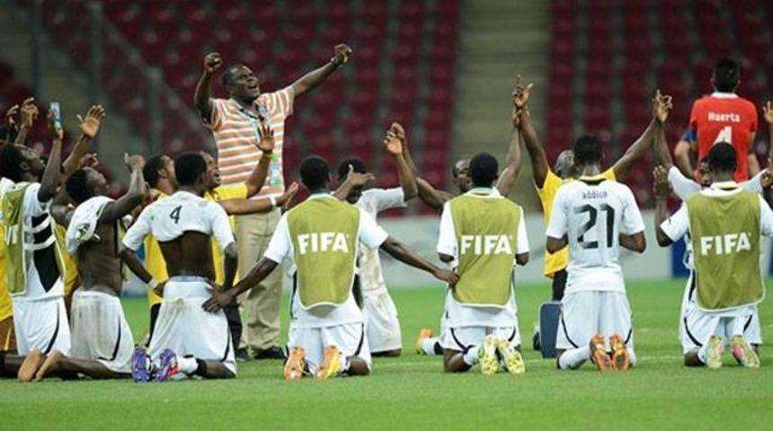 Gana, Şili'ye acımadı