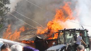 Sivas’ta 5 odunluk ve 1 samanlık küle döndü