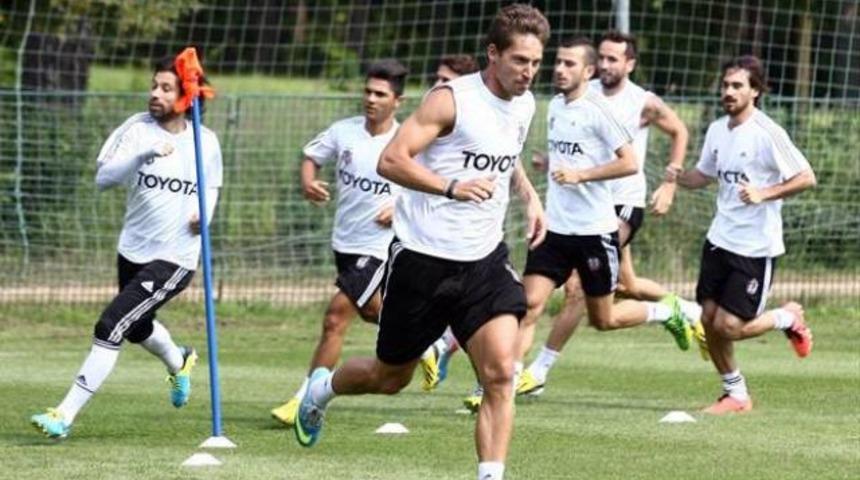 Holosko ve Dentinho g&ouml;z doldurdu