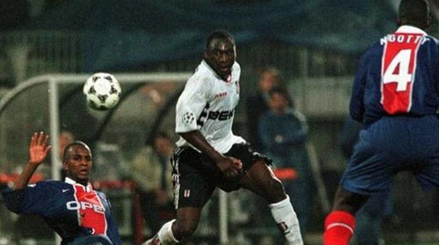 Amokachi veliahtını a&ccedil;ıkladı!