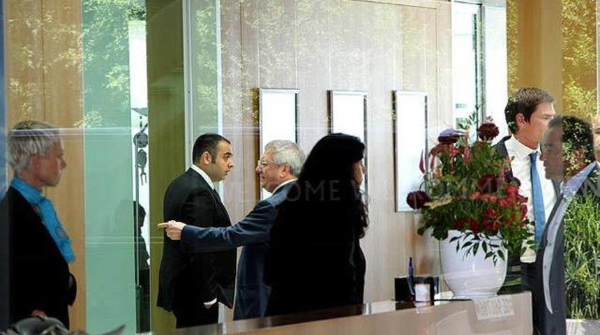 Tarihi toplantıda fena patladı!