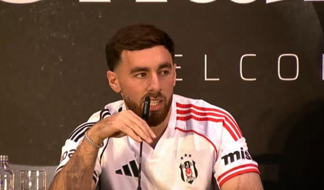 SON DAKİKA: Beşiktaş ın yeni transferi Orkun Kökçü nün Tüpraş Stadyumu nda imza töreni düzenlendi... 2