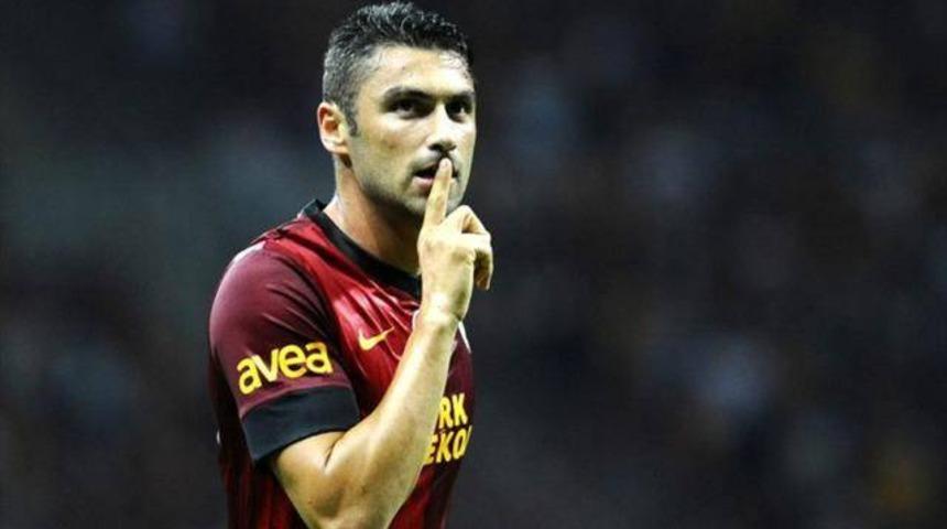 Burak'ın menajerinden flaş açıklama!