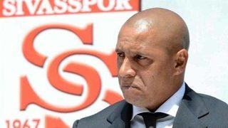 Roberto Carlos'tan yabancı sınırı yorumu