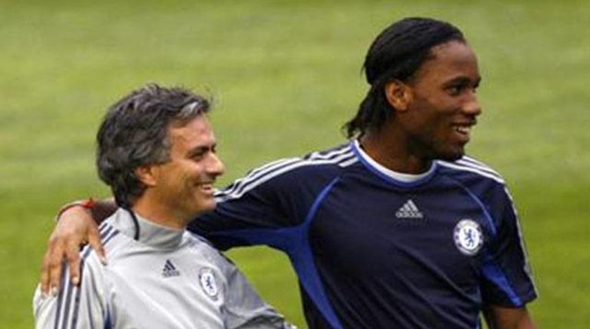 Mourinho'dan Drogba'ya: Geri d&ouml;n