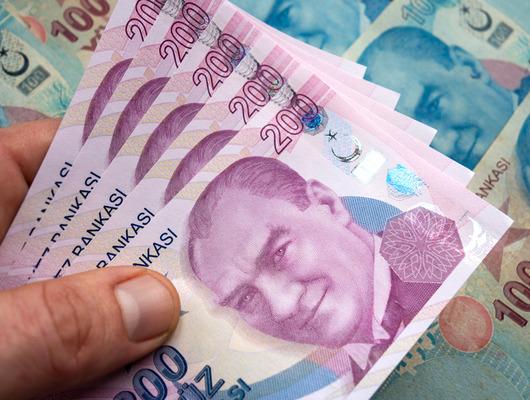 AK Partili vekillerden asgari ücret için '6 ayda bir zam' talebi!