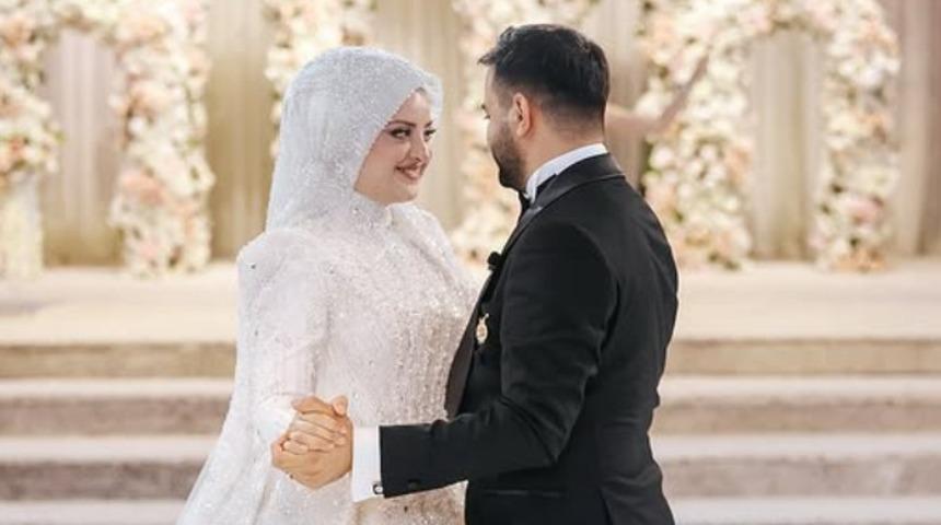 Kadir Ezildi ile Gamze T&uuml;rkmen galada ortaya &ccedil;ıktı! 'Evimizin kuralları' diyerek a&ccedil;ık a&ccedil;ık anlattı