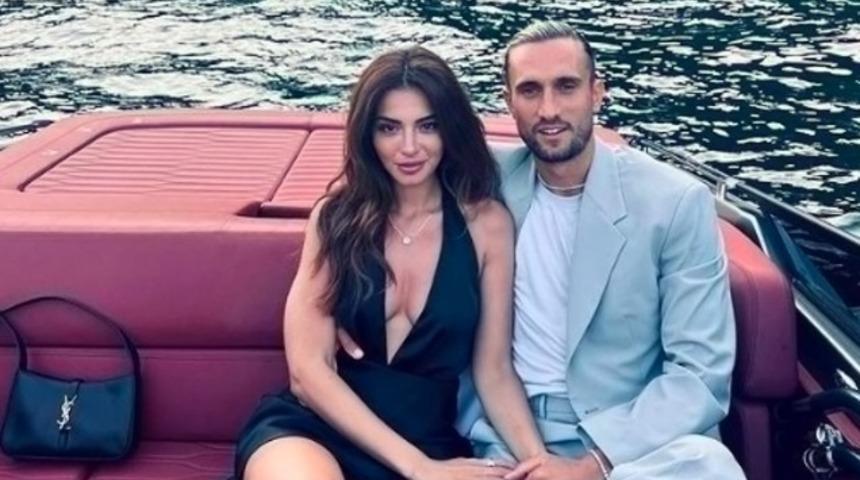 Melisa Aslı Pamuk ve Yusuf Yazıcı'dan çiftinden mutlu aile pozu! Minik Mylan'ı görenler aynı şeyi söyledi