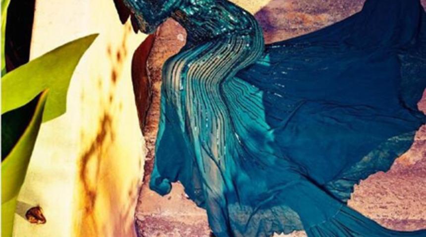 Rihanna Harper's Bazaar Arabistan'da